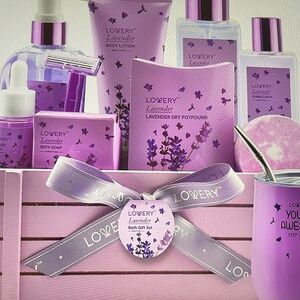 Lovery Bath and Body Gift Basket - 13 pc. Self Care Kit NEW!